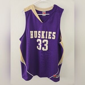Nike Huskies #33 Basketball Jersey Sewn Purple Athletic Team Mens Large L NCAA